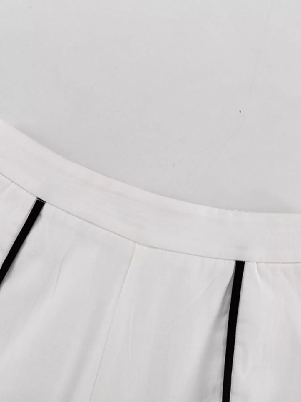 Contrast trim sleeveless top and wide-leg pants set by Shopimist, featuring a stylish, modern design with bold color accents.