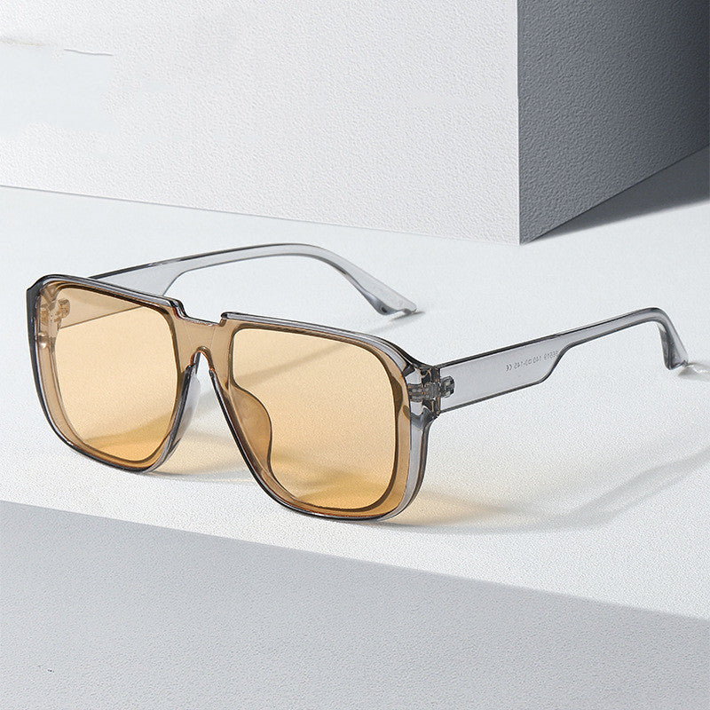 Round retro sports sunglasses by FitiqueFit featuring classic design, suitable for women and men, with tinted lenses and sporty frames.