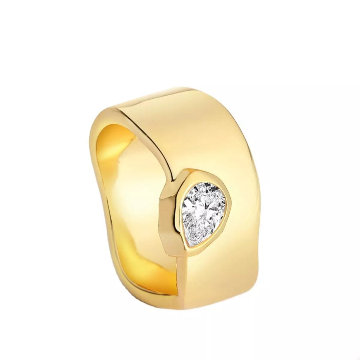 18K gold-plated minimalist design ring with sleek, simple band, showcasing modern elegance and fine craftsmanship.
