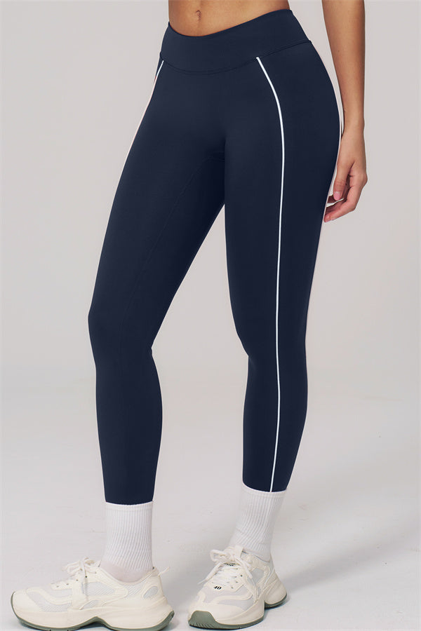Fitglutes Activewear Clarity Contour Line sports bra and leggings 2-piece set, featuring contour detailing and breathable athletic fabric.