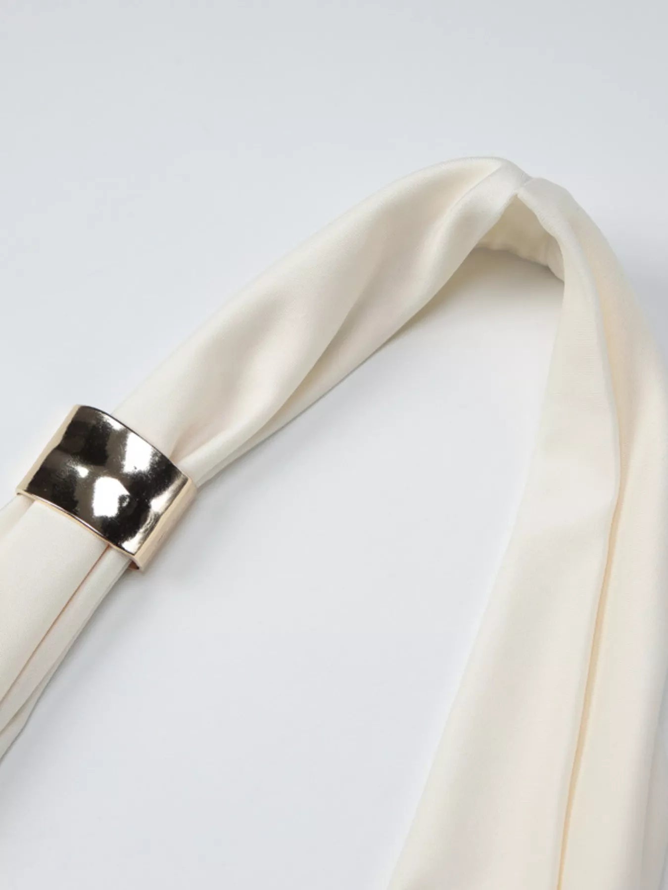 Shopimist halter neck ruched tank top, close-up of the sleeveless, gathered fabric with a fitted design.