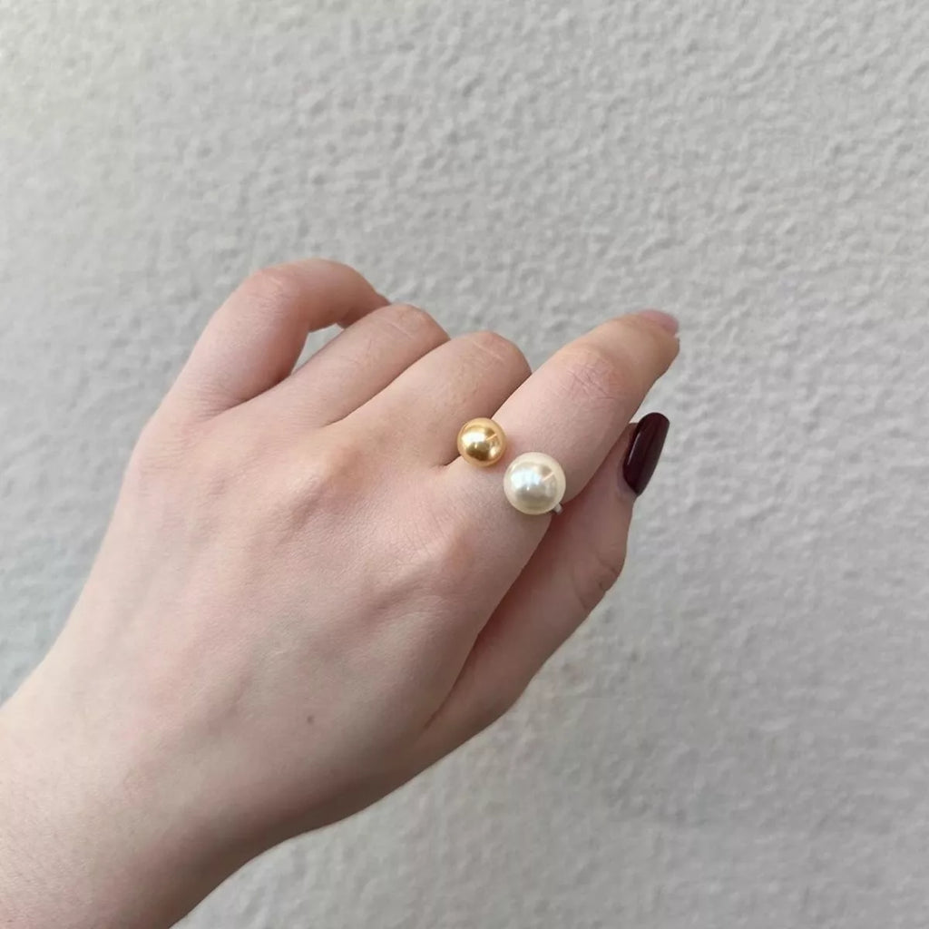Shopimist double pearl open ring featuring two elegant pearls on a sleek silver band, stylish jewelry for any occasion.