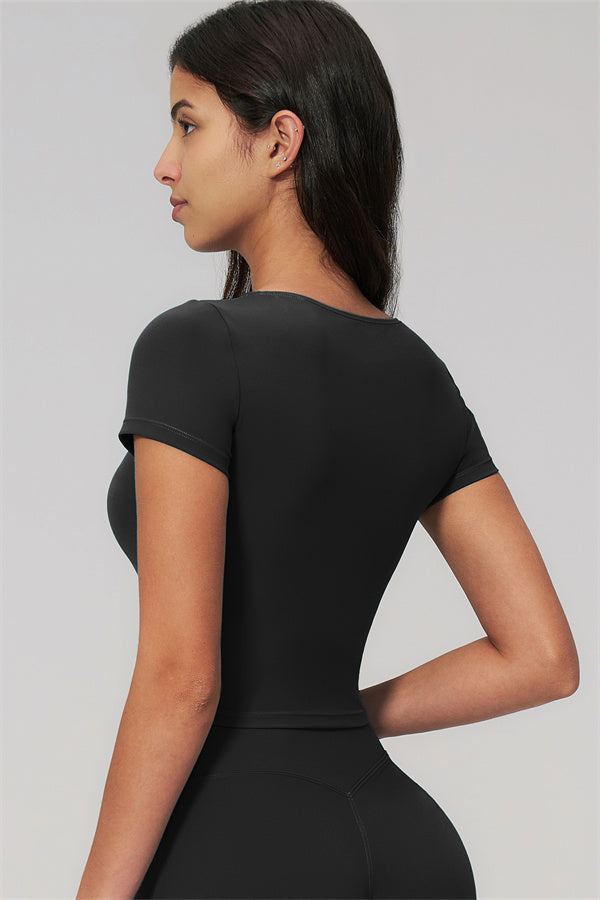Fitglutes activewear Rapture T-shirt and shorts 2-piece set, stylish gymwear for workout and sports activities.