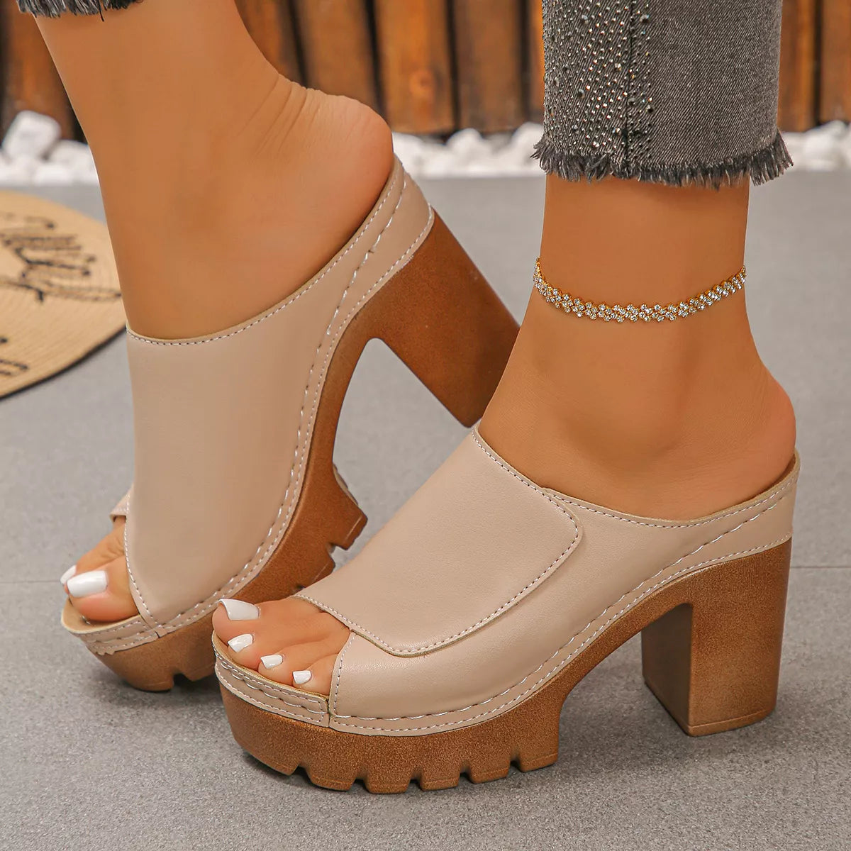 Shopimist open toe block heel sandals with stylish design, featuring a comfortable chunky heel and fashionable open toe style.