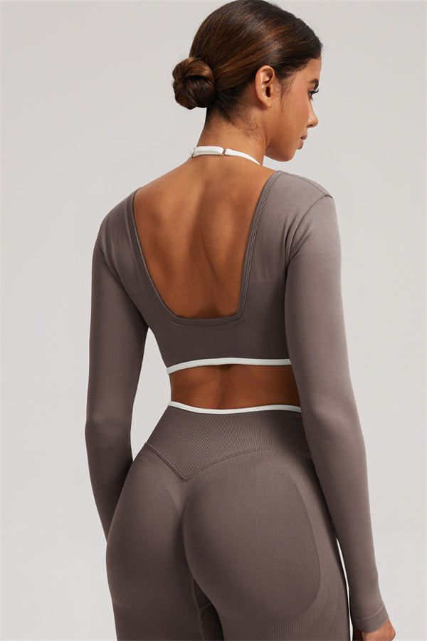 Fitglutes Activewear long sleeve crop top and leggings 2-piece set, stylish gymwear for workouts and active lifestyles.