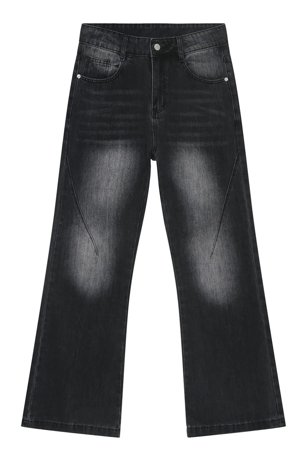 Light washed denim jeans with pockets from Plush Fashion Shop, featuring a relaxed fit and classic five-pocket design.
