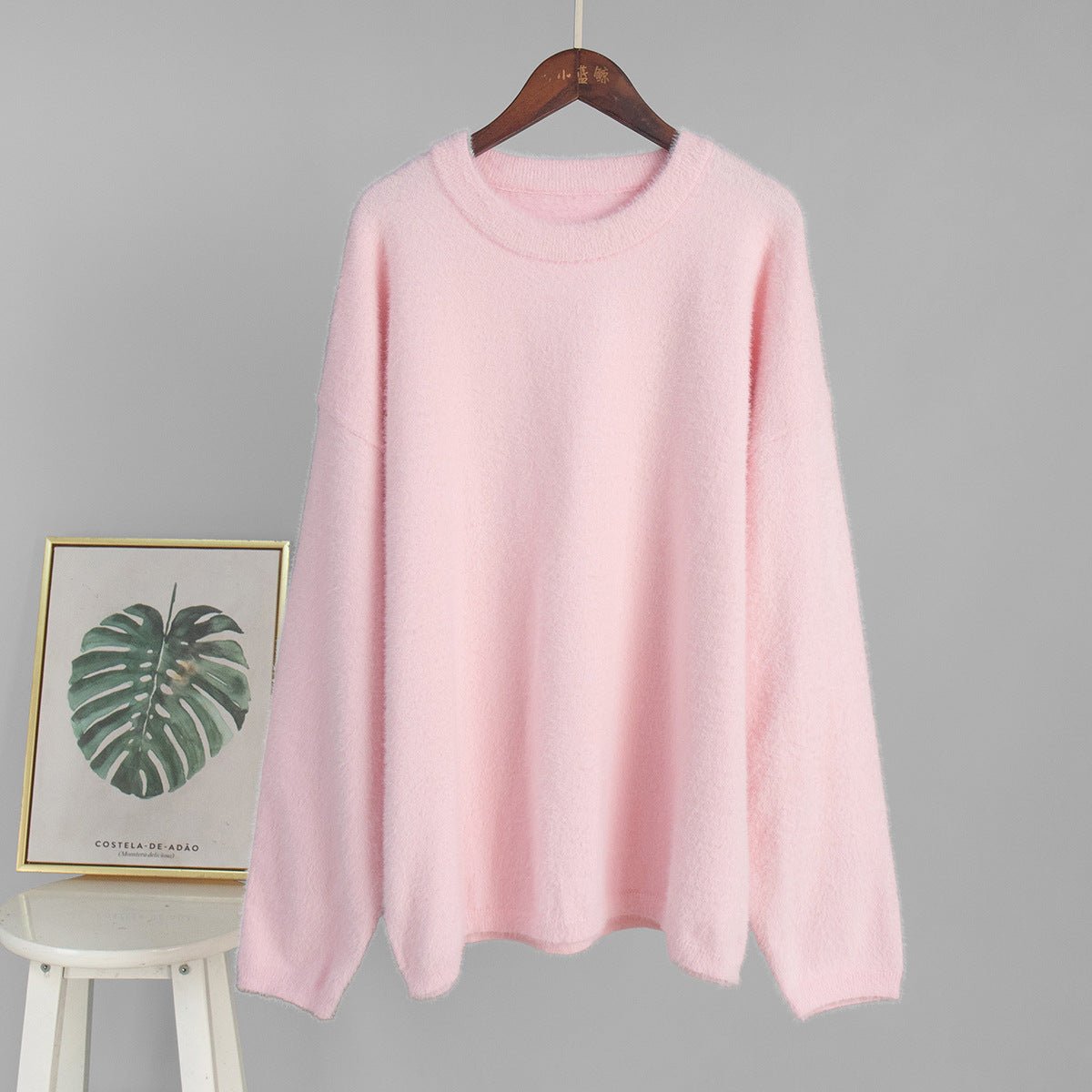 Bella Mia crew neck pullover sweater in solid color, casual loose fit for autumn and winter, simple and comfortable.