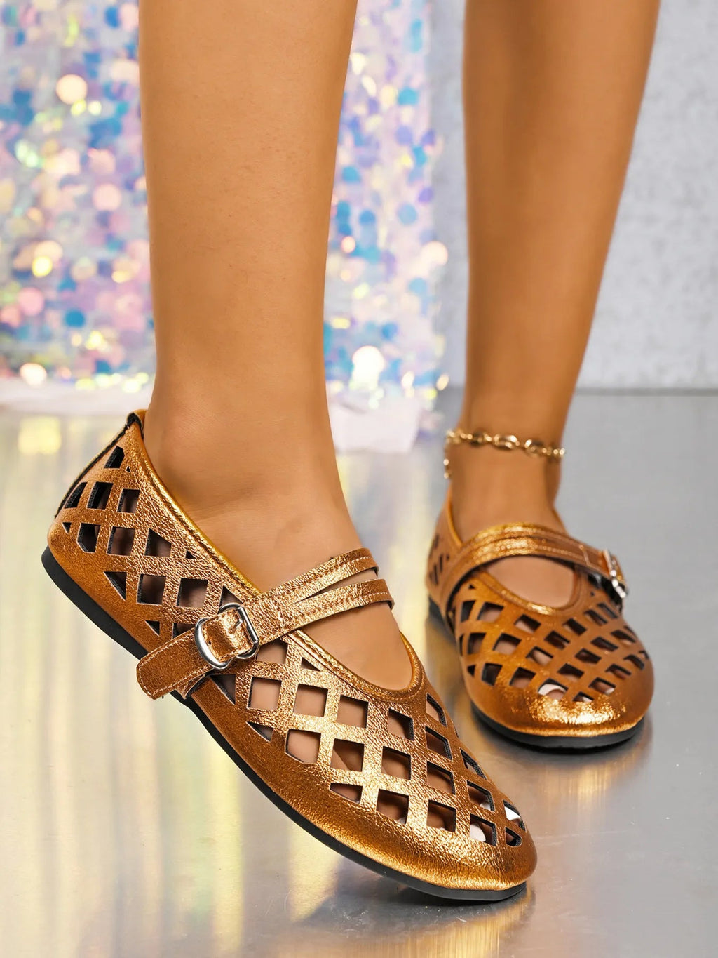 Women's vegan leather flat sandals with cutout design and round toe, comfortable everyday shoes from Trendsi.