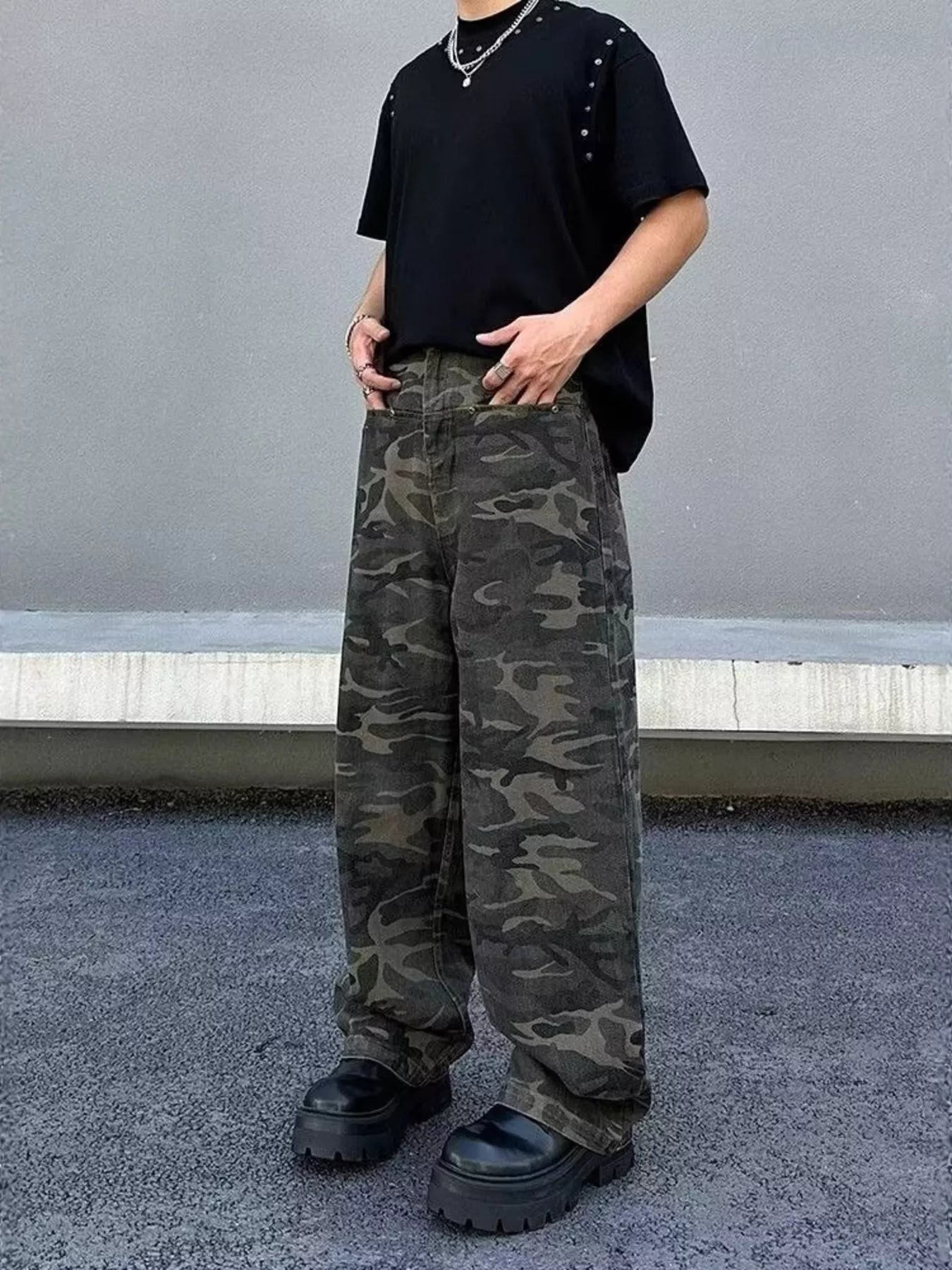 Men's camo print loose fit jeans in plus size, trendy men's bottoms by Trendsi with full length and casual style.