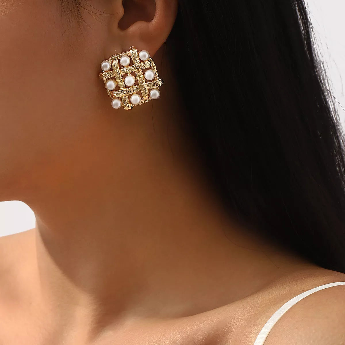 Pearl grid square stud earrings by Shopimist featuring elegant white pearls and modern geometric design.