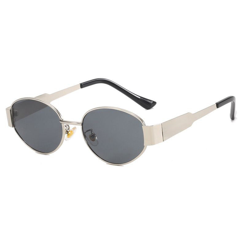 Vintage oval sunglasses by Plush Fashion Hub with light luxury gold and silver frames, showing reflective lenses and stylish design.