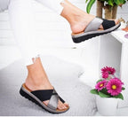 Women's summer outdoor beach slippers from Plush Fashion Hub, solid color toe slip-ons with comfortable flat sole.