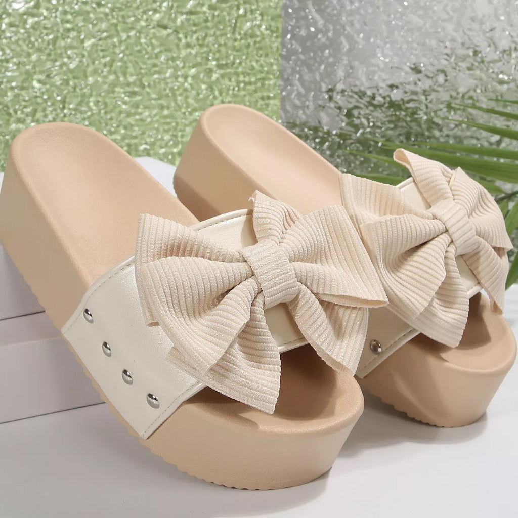 Women's chic bow decor platform sandals by Trendsi, featuring comfortable flat walking shoes with stylish bow accents.