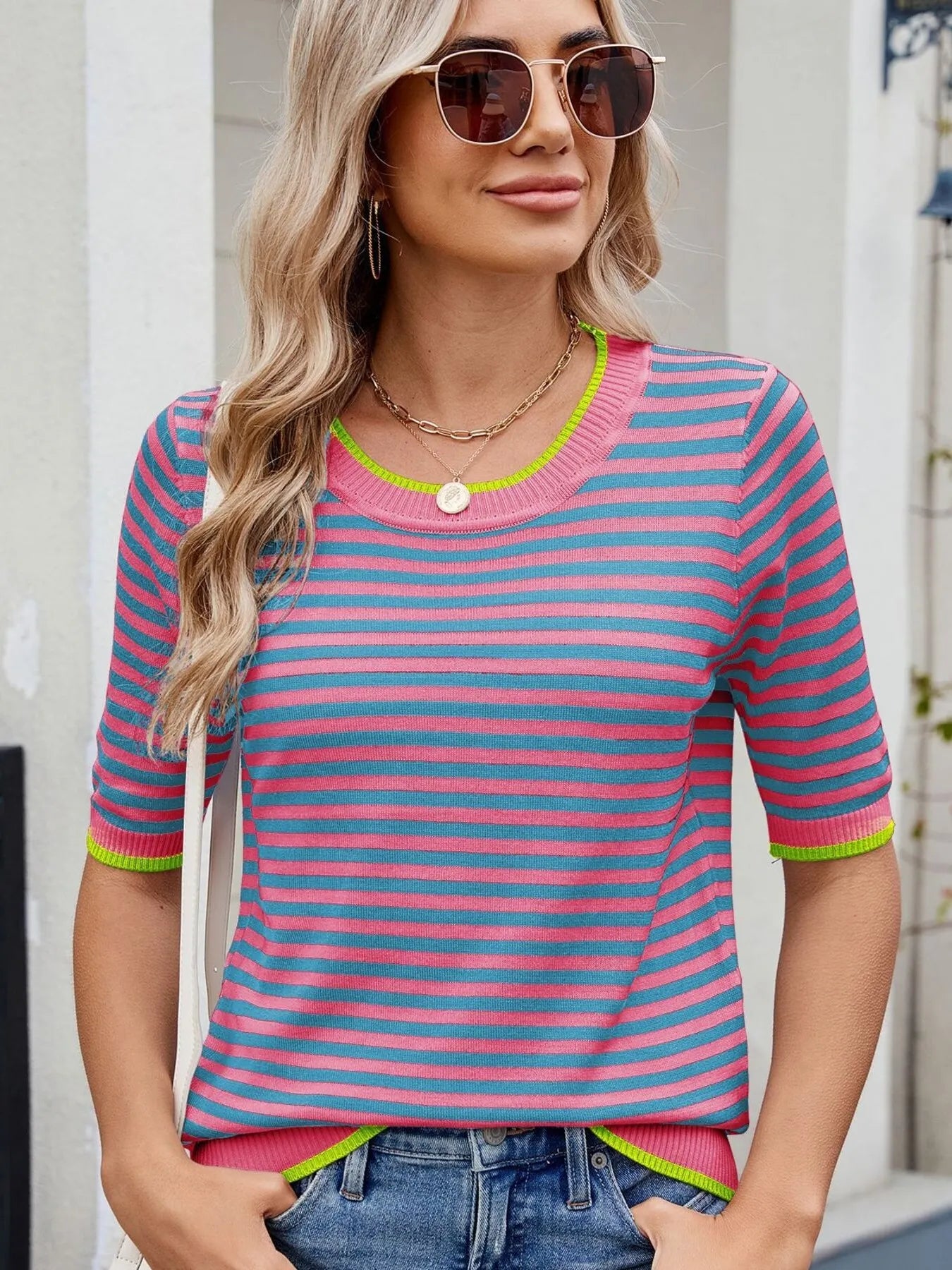 Striped casual T-shirt with contrast trim from Trendsi, featuring a relaxed fit and stylish design in a close-up image.