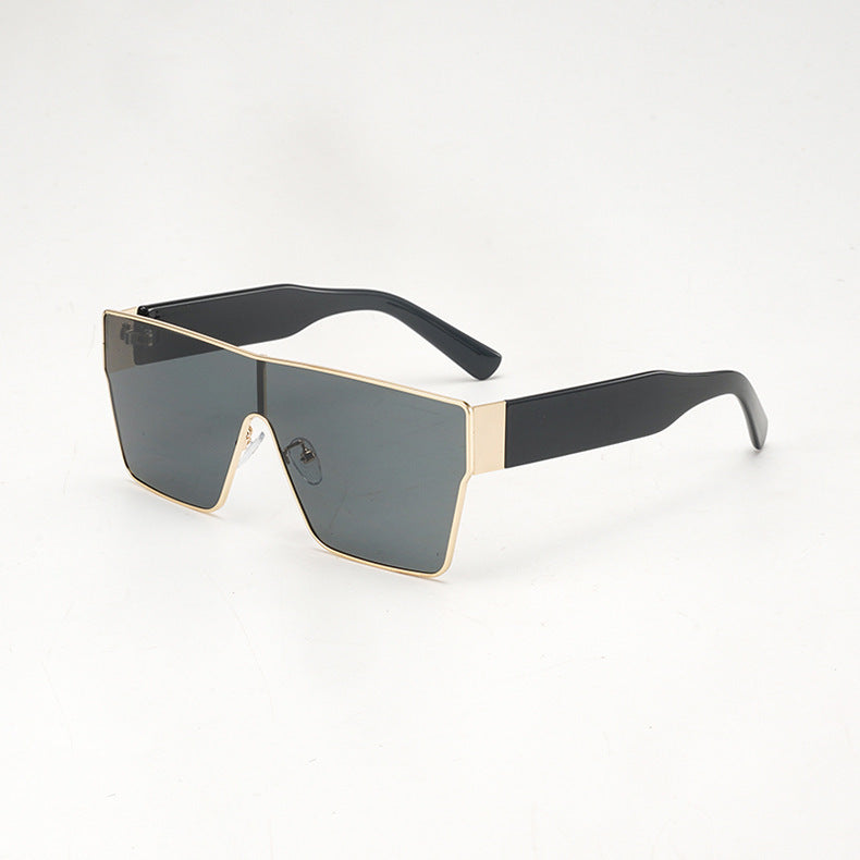 Square metal frame sunglasses with tinted lenses from Plush Fashion Hub, featuring a sleek, modern European hip-hop style eyewear.