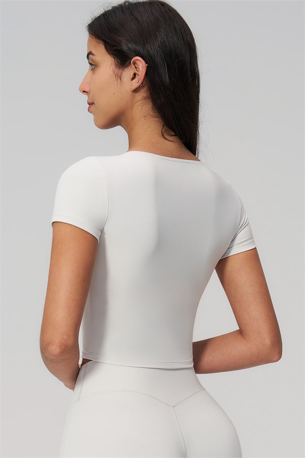 Fitglutes Activewear Rapture T-shirt and shorts 2-piece set, sporty gymwear with breathable fabric, perfect for workouts.