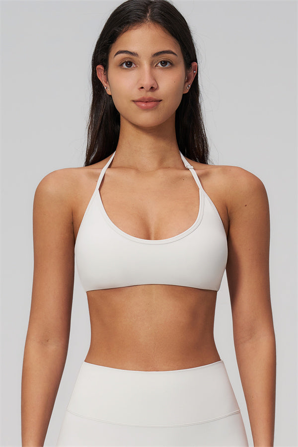 Fitglutes Activewear sports bra and shorts 2-piece set for workouts, featuring a fitted sports bra and matching athletic shorts.