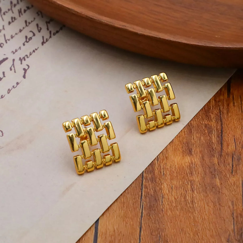 18K gold-plated geometric stud earrings with modern angular design, crafted by Shopimist.