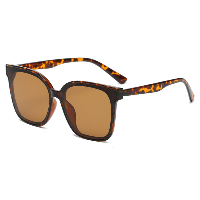 Retro INS style sunglasses by Plush Fashion Hub with simple, everyday fashion shades in a classic design.