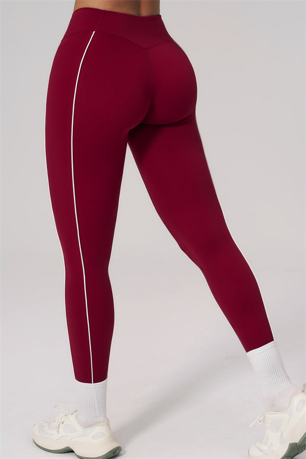 Fitglutes Activewear Clarity Contour Line sports bra and leggings 2-piece set, designed for gym workouts and active fitness.