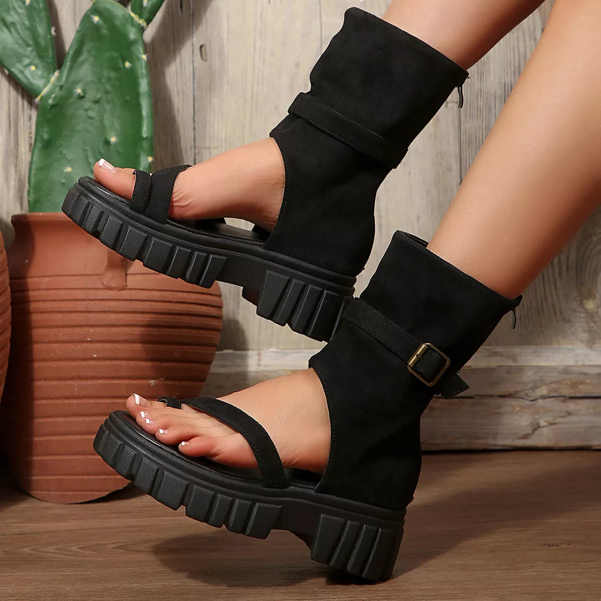 Plush Fashion Hub toe loop platform sandals with chunky heels and open-toe design, perfect for summer fashion.