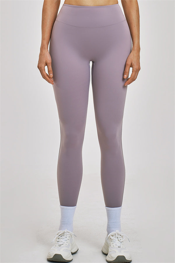 Fitglutes Activewear Zenith sports bra and leggings 2-piece set, featuring a sleek sports bra and matching gym leggings for workout comfort.