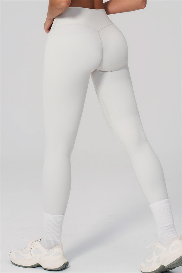 Fitglutes activewear two-piece set featuring the Rapture tank top and leggings, stylish gymwear for workout and sports activities