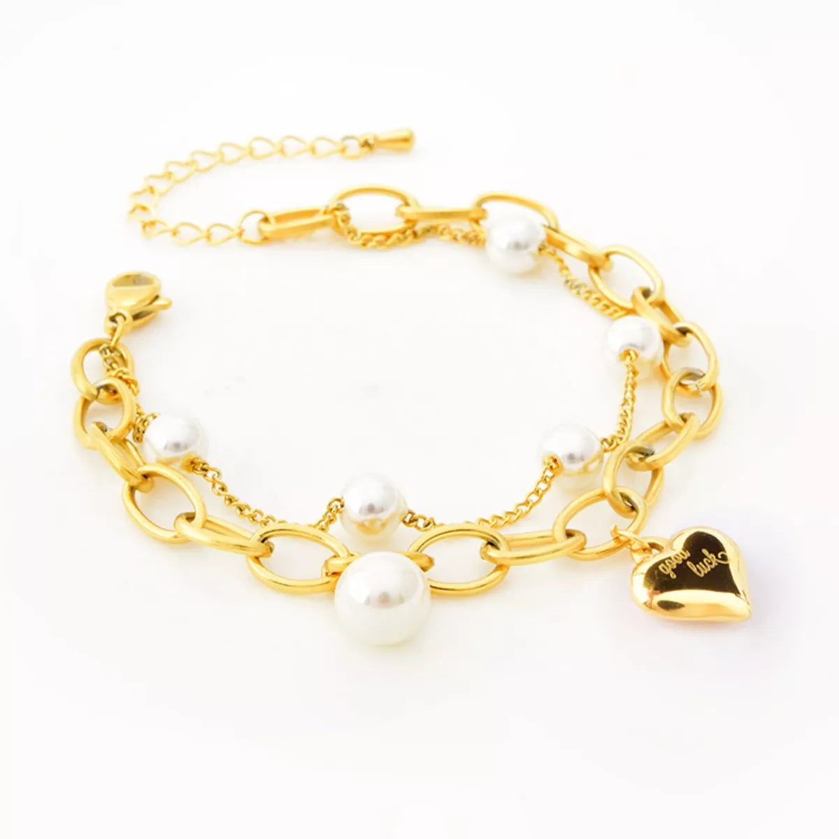 18K gold-plated heart charm bracelet with delicate chain and stylish design, perfect for elegant jewelry collection.