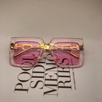 Square chain sunglasses for women by Plush Fashion Hub featuring stylish square frames and chain accents.