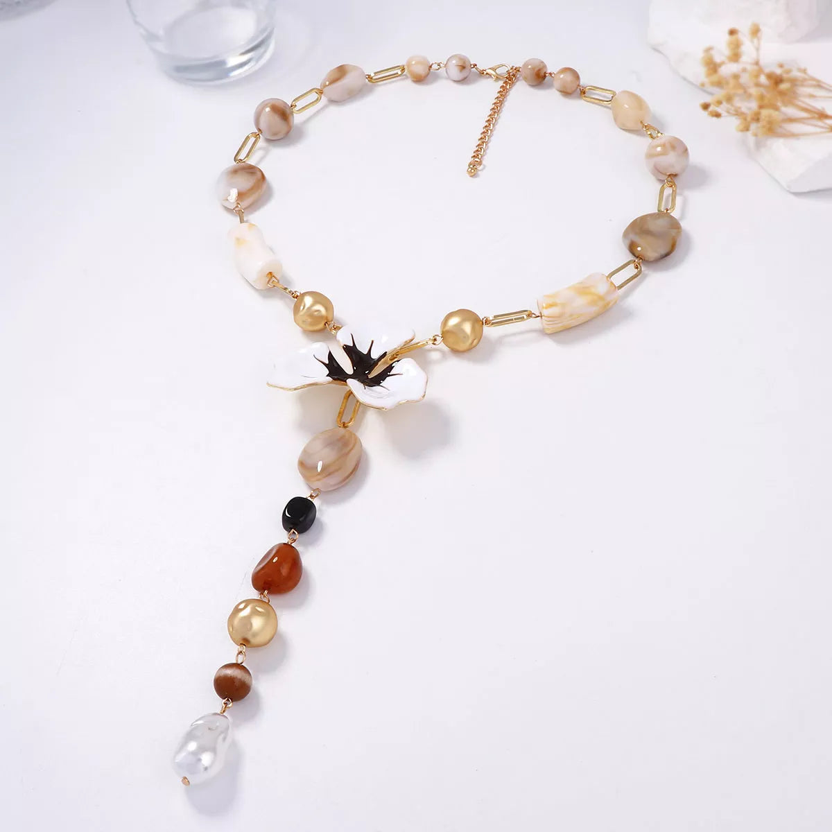 Y-shaped alloy necklace with dripping oil flower resin pendant, stylish jewelry by Shopimist featuring a unique design.