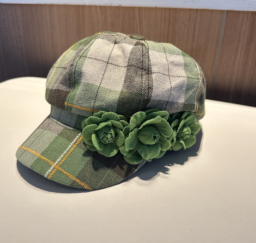 Plush Fashion Hub checkered beret, warm autumn and winter accessory, featuring a stylish black and white checkered pattern.