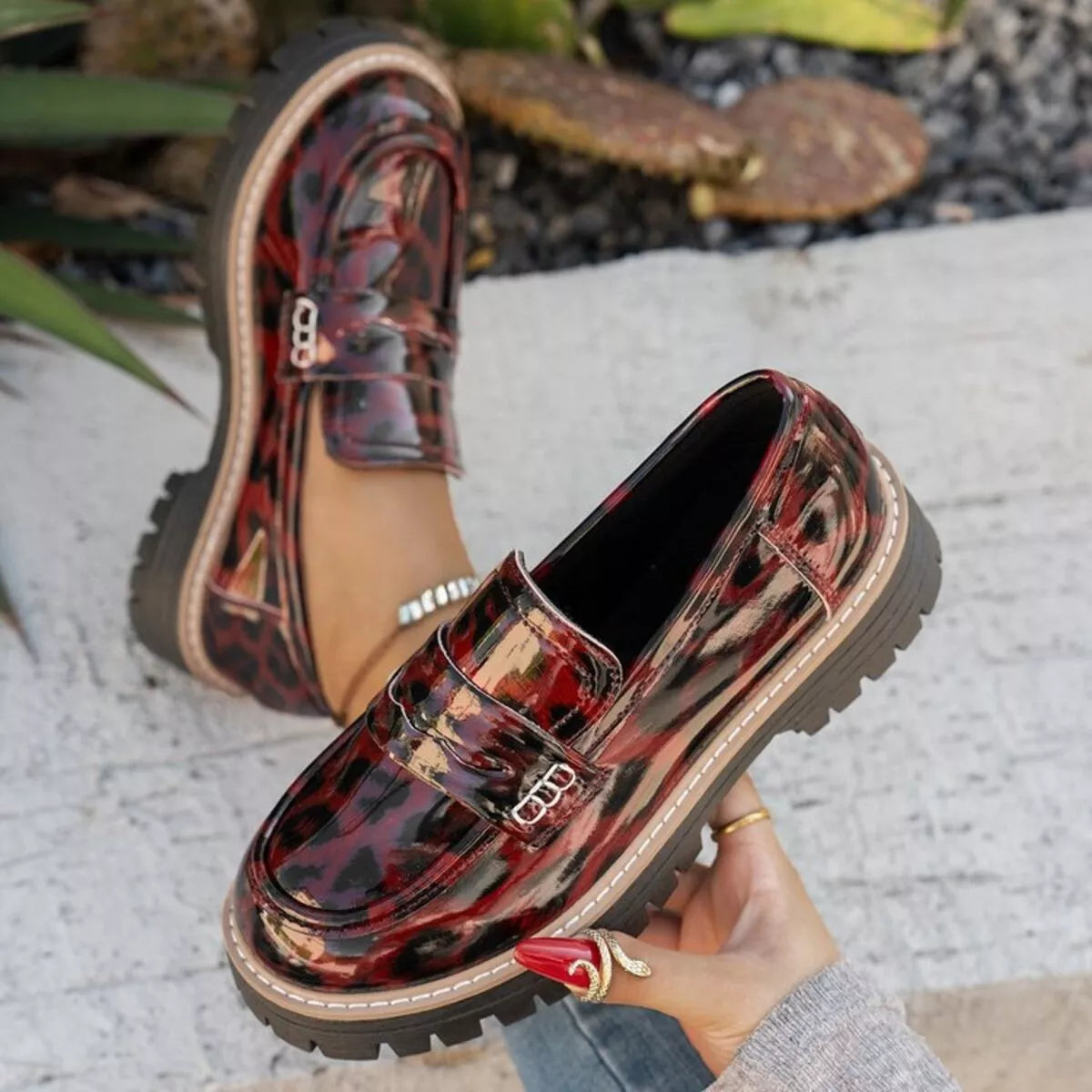 Shopimist round toe platform loafers with chunky soles and sleek leather finish, perfect for a stylish, comfortable look.
