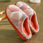 Women plush slippers with thick soft soles, ideal for autumn and winter, featuring cozy, warm interior for comfort.