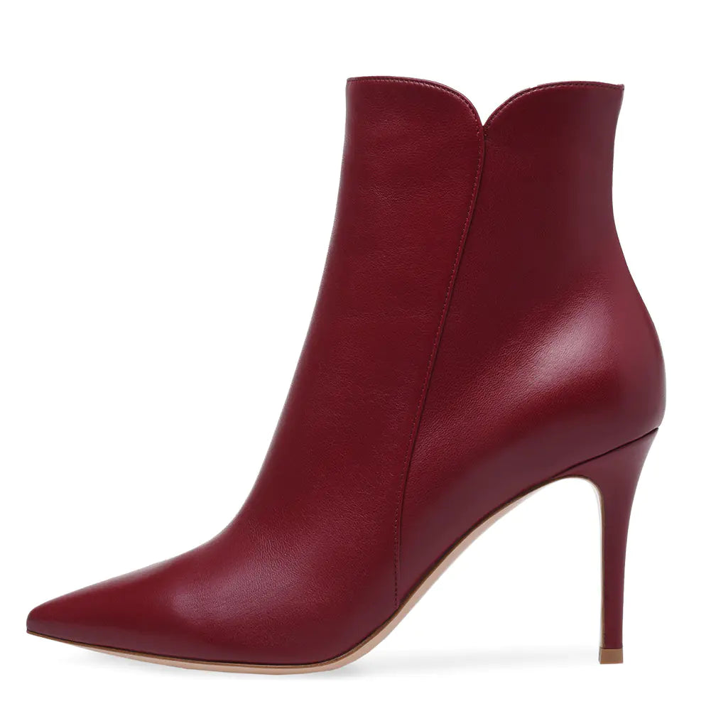 Women's black super high heel pointed toe ankle boots from Trendy Attic Store01, stylish and sleek footwear for women.