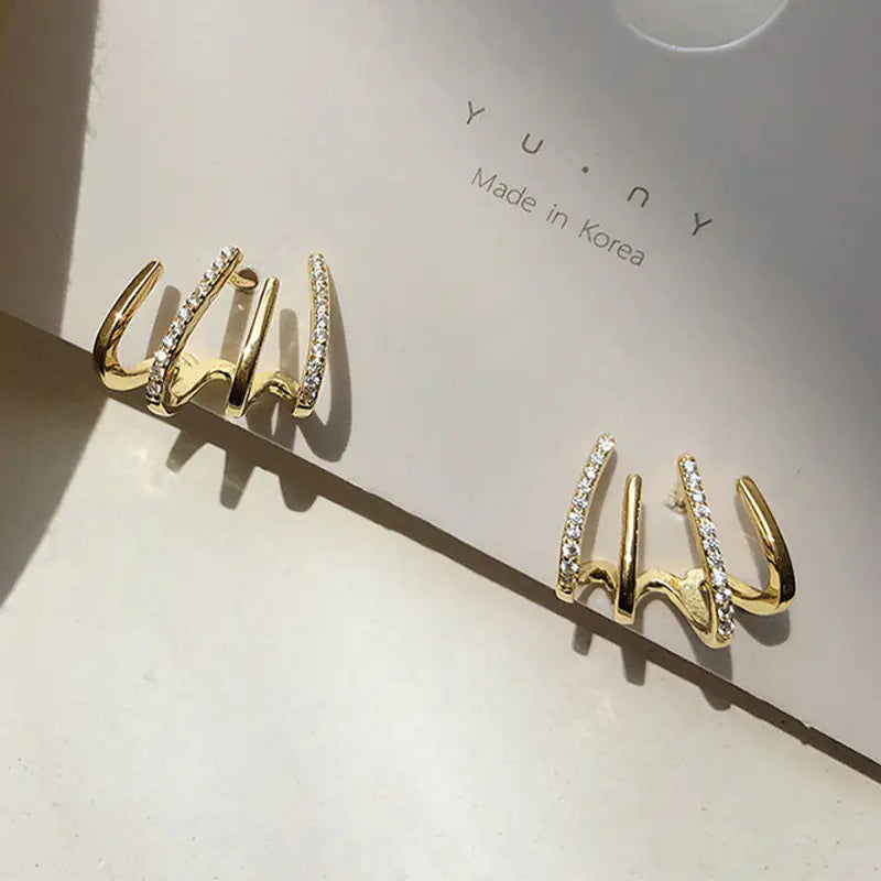 Plush Fashion Hub trendy fresh style women earrings and ear studs featuring modern silver design with elegant detailing.