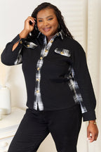 Women’s plaid collared dropped shoulder jacket in cozy casual style, featuring a relaxed fit and stylish outerwear design.