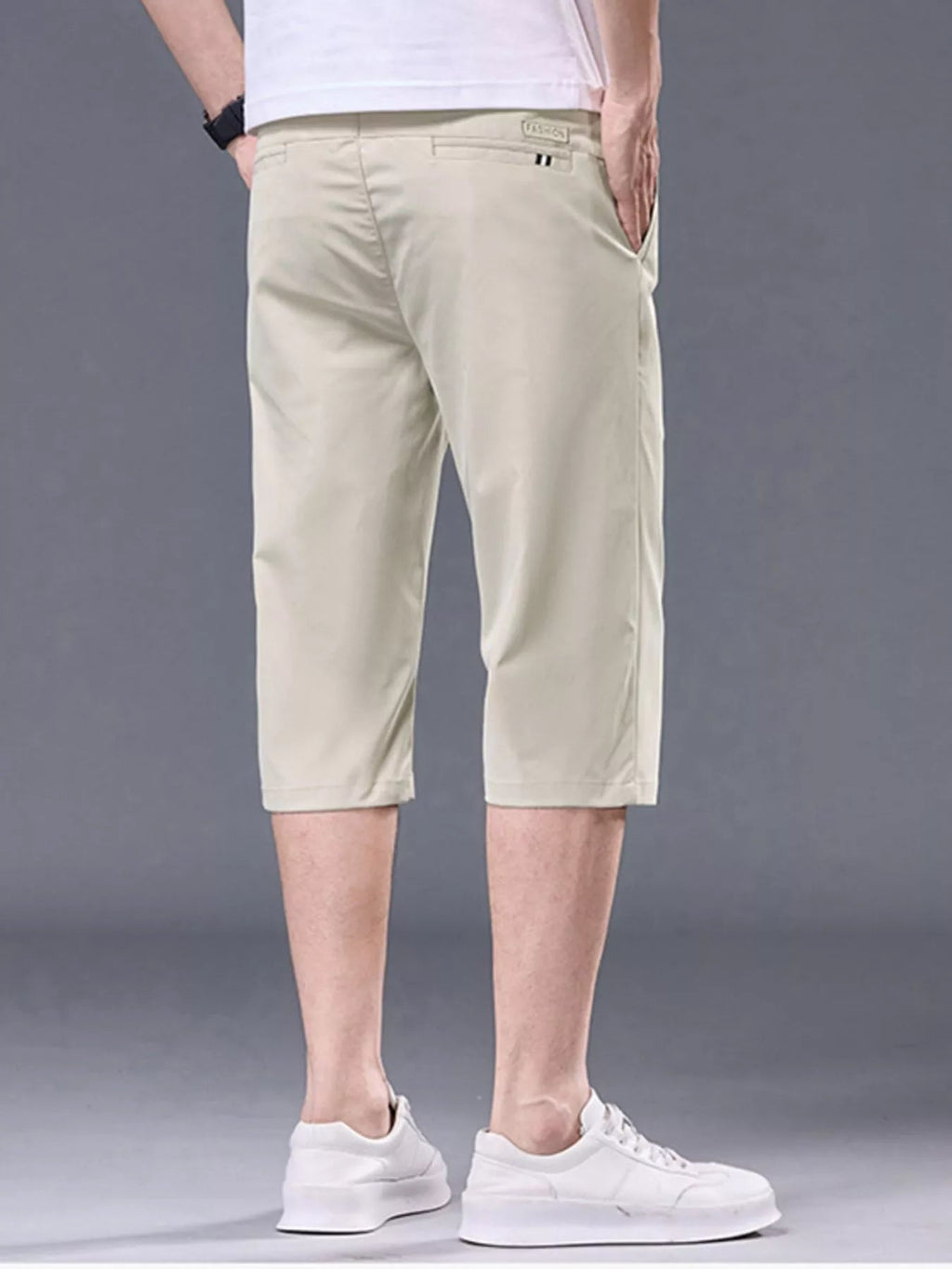 Plus size men's casual stretch shorts with pockets, comfortable fit, and versatile style, perfect for everyday wear.