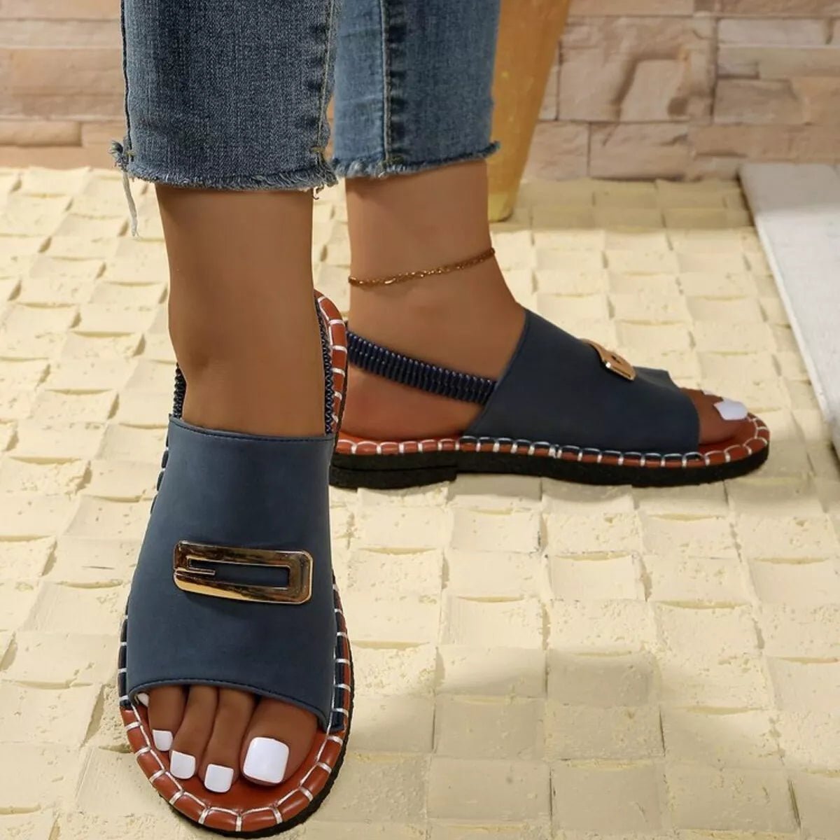 Women's open-toe low heel sandals made of comfortable PU leather, featuring an elegant design and stylish footwear by Trendsi.
