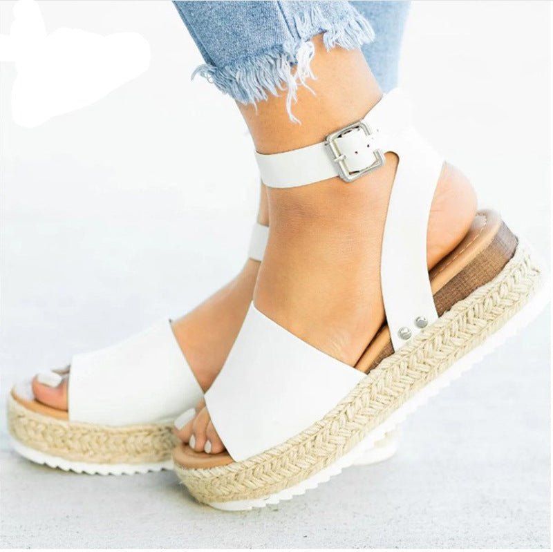 Plus size women's leopard print casual sandals with thick soles, round toe, and belt buckle from Plush Fashion Hub.