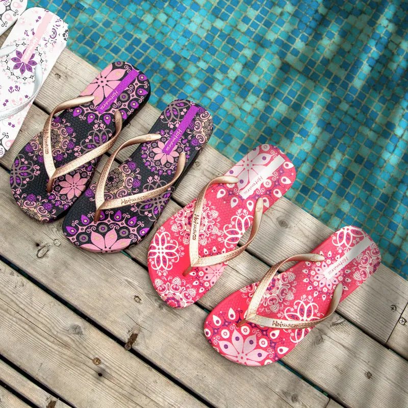 Women's printed summer toe post sandals by Trendsi, lightweight beach slides with colorful patterns and comfortable design.
