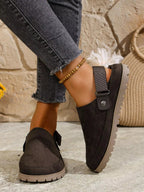 Women's round toe slip-on casual flats made of faux leather, featuring a comfortable design and easy wear from Trendsi.