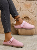 Women's round toe slip-on casual flats made of comfortable faux leather, featuring a sleek and versatile shoe design.