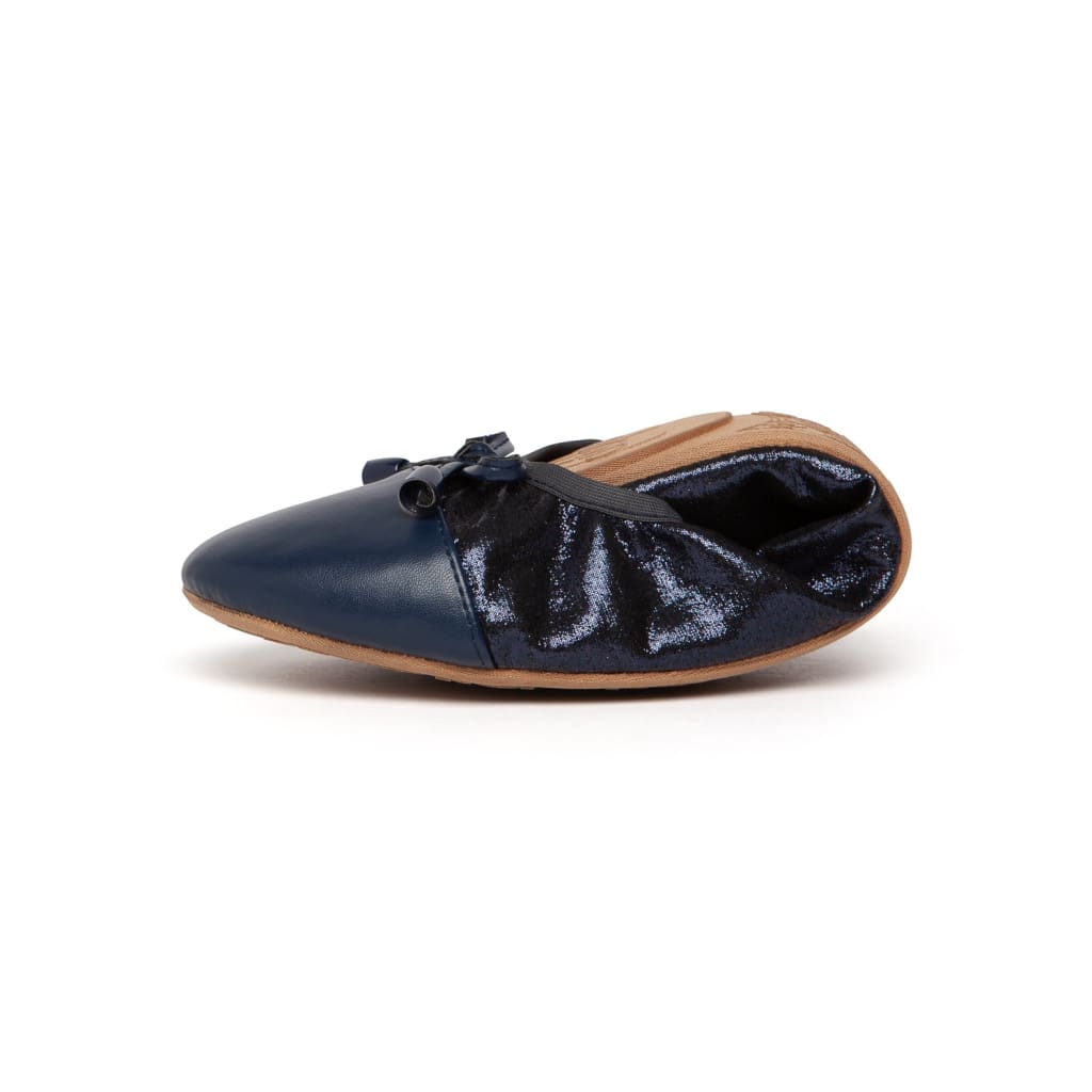 Pair of Talaria Flats in navy blue leather, stylish and comfortable slip-on footwear for women.