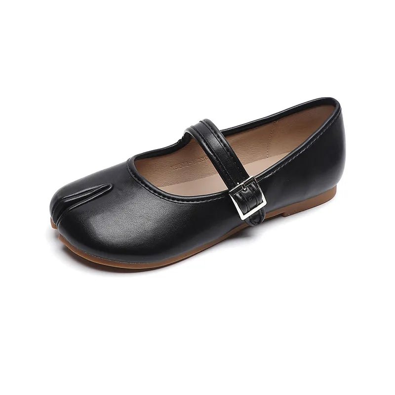 Women's split-toe PU leather flat slip-on shoes with comfortable casual design, featuring a sleek, minimalist style.
