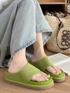 Women's lightweight platform flat sandals with toe post design, trendy summer shoes by Trendsi featuring comfortable, stylish footwear.