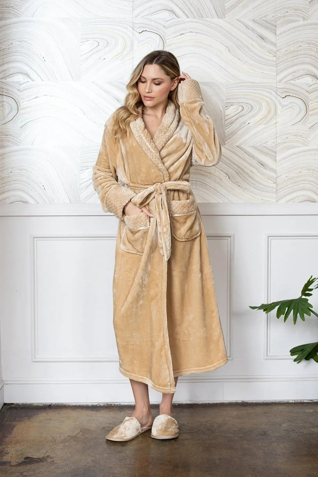 Women’s ultra-soft plush bathrobe from Plush Fashion Hub, cozy and comfortable with a relaxed fit, perfect for lounging.