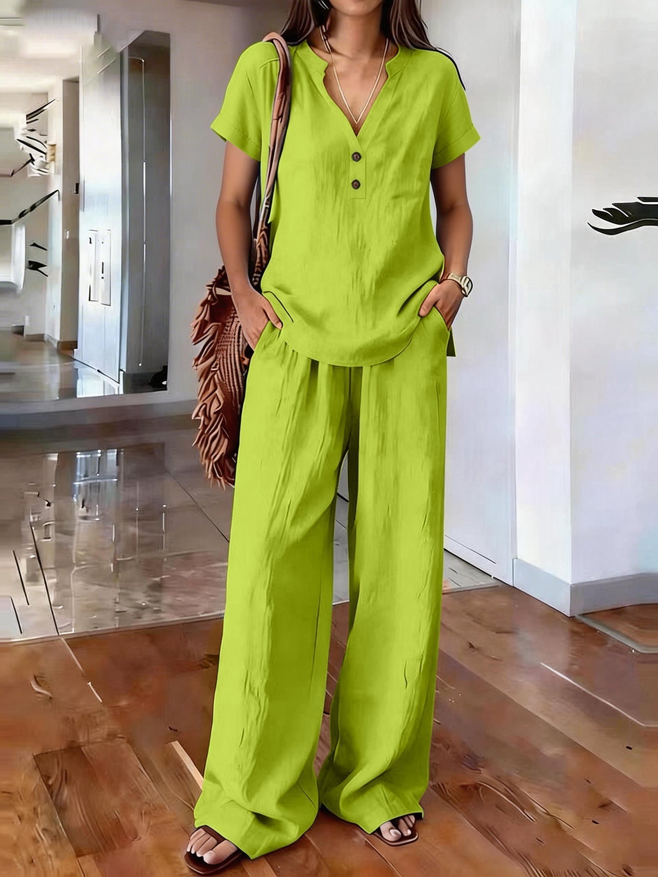 Women’s casual solid color two-piece set by Plush Fashion Hub, featuring comfortable matching top and pants for everyday wear.