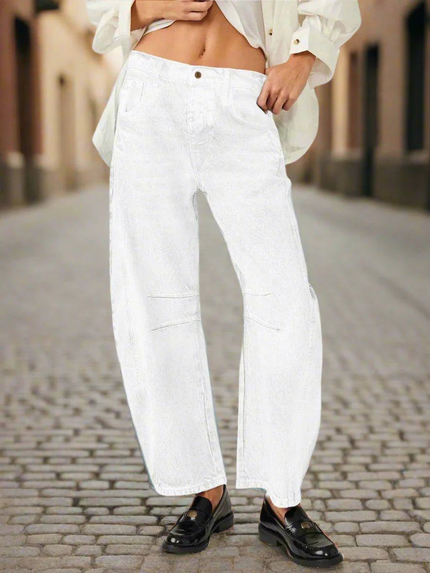 Women’s high-waisted jeans with elastic waist from FitiqueFit, showcasing casual denim style and comfortable fit.
