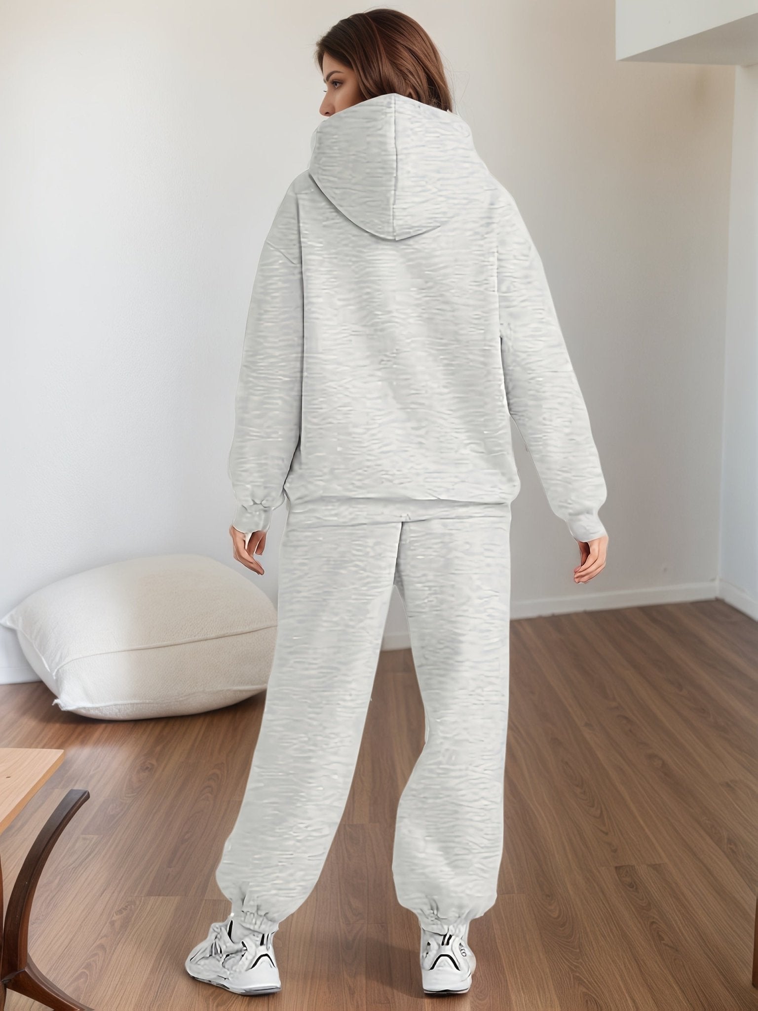 Women’s plus size lounge set with oversized hoodie and baggy sweatpants by Plush Fashion Hub, casualwear for relaxed comfort.