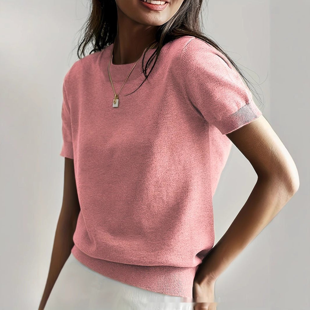 Women's soft stretch minimalist T-shirt by Plush Fashion Hub, casual slim fit top, versatile everyday casualwear.